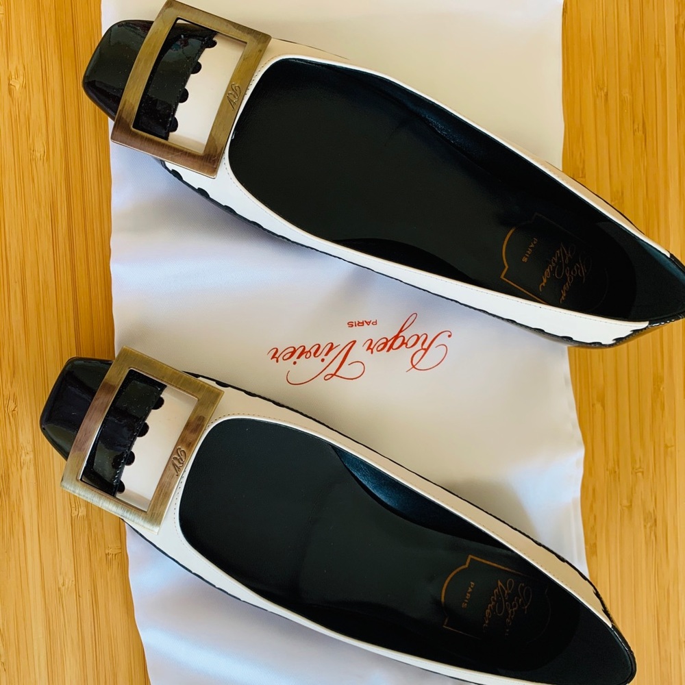 Roger Vivier flat shoes